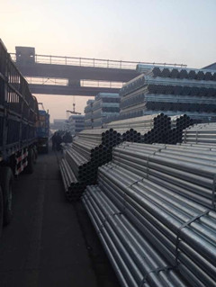 ���̰���